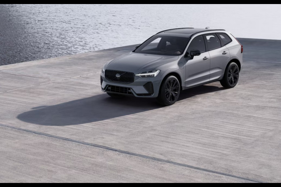 Volvo XC60 2.0 T8 Plug-in hybrid AWD Plus Black Friday Edition | Nieuw | Luchtvering | Harman Kardon | Adaptieve cruise | Panorama dak |