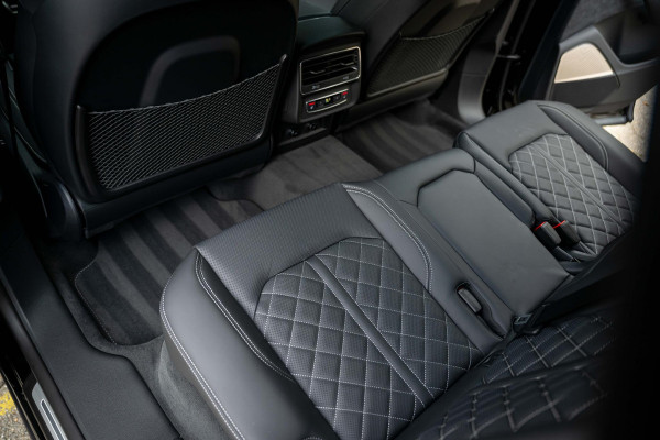 Audi Q8 60 TFSI e quattro S Competition B&O High-End 169k
