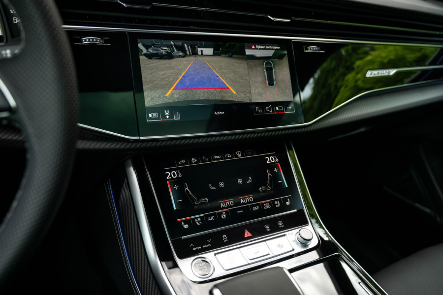 Audi Q8 60 TFSI e quattro S Competition B&O High-End 169k