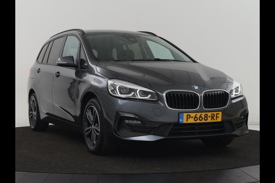 BMW 2 Serie Gran Tourer 218i High Executive 7-persoons | Sport Line | Head-Up | Trekhaak | Sportstoelen | Full LED | Navigatie | Climate control | Parkeerhulp | Cruise control