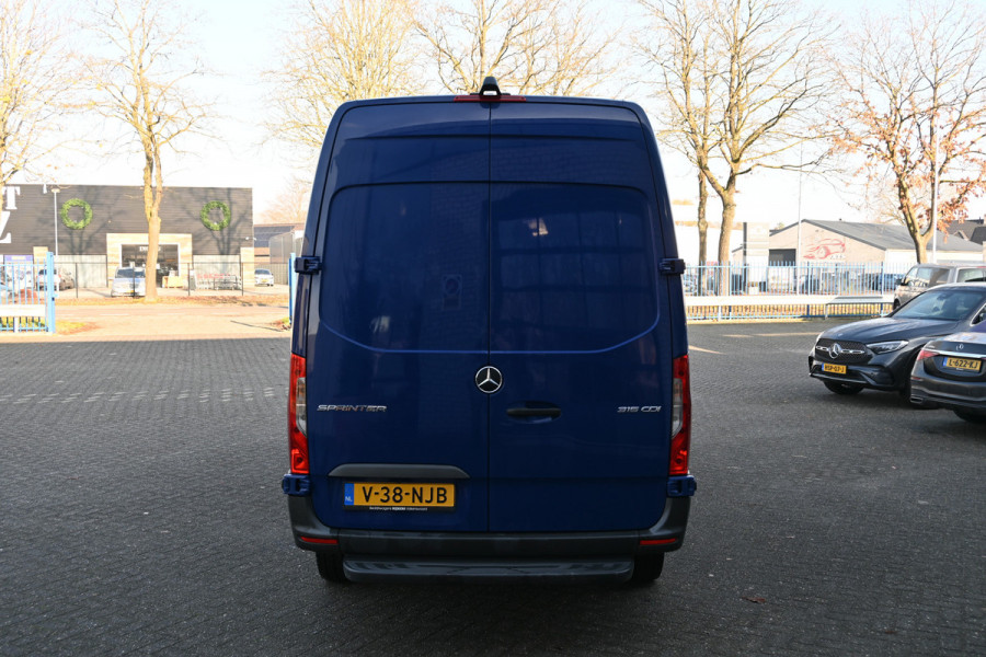 Mercedes-Benz Sprinter 315 CDI L2H2 RWD LED, Distronic, 360 Camera, Navigatie