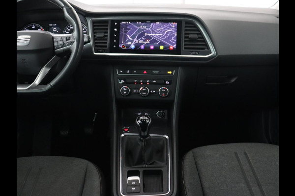 Seat Ateca 2.0 TDI Style Intens | Carplay | Camera | Navigatie | Full LED | Park Assist | Cruise control | Climate control | Getint glas
