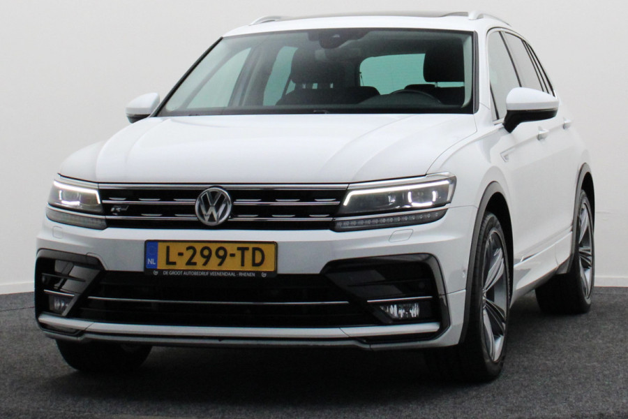 Volkswagen Tiguan 1.4 TSI ACT Comfortline Business R-Line Panoramadak, Virtual Cockpit, Camera, Apple Carplay, LED, 19"