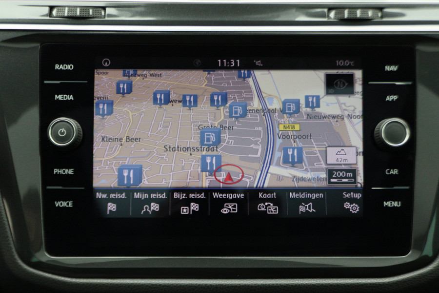 Volkswagen Tiguan 1.4 TSI ACT Comfortline Business R-Line Panoramadak, Virtual Cockpit, Camera, Apple Carplay, LED, 19"