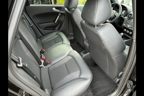 Audi A1 Sportback 1.0 TFSI S-Line