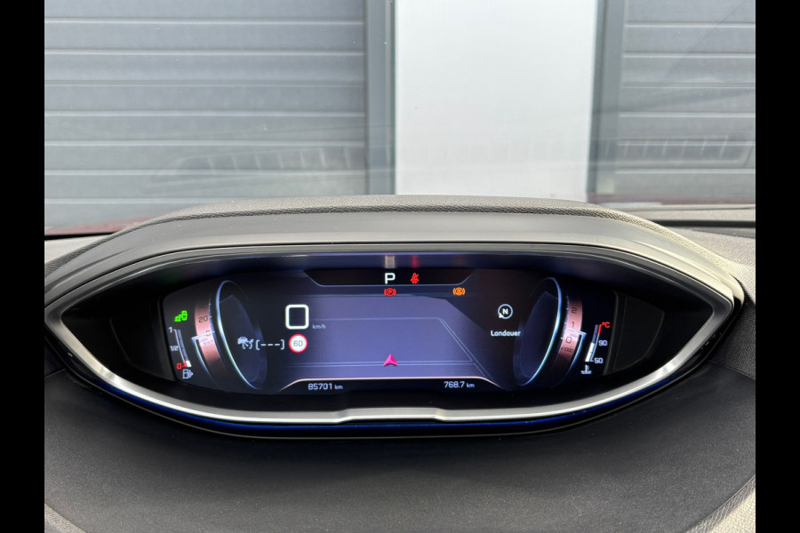Peugeot 3008 1.6 e-THP GT Line / Pano / Leder / ACTIE
