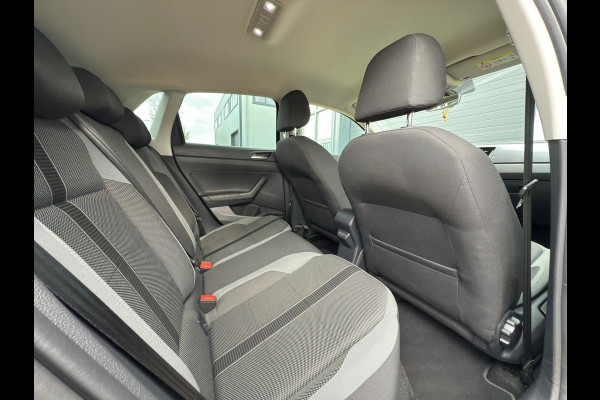 Volkswagen Polo 1.0 TSI Highline / Carplay / Keyless / ACTIE