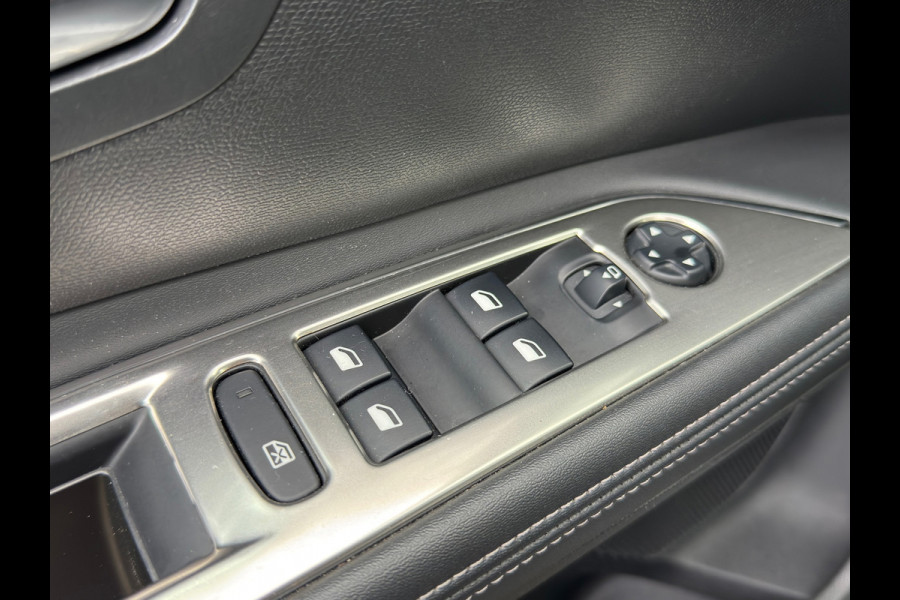 Peugeot 5008 1.2 Leder / Automaat / 7P / Lane Assist / ACTIE