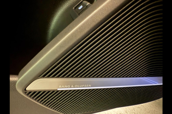 Audi Q5 Sportback 55 TFSI e SQ5 22'' 367PK BLACK-LINE H-UP/B&O/V-COCKPIT/DAB/SFEERVERLICHTING///