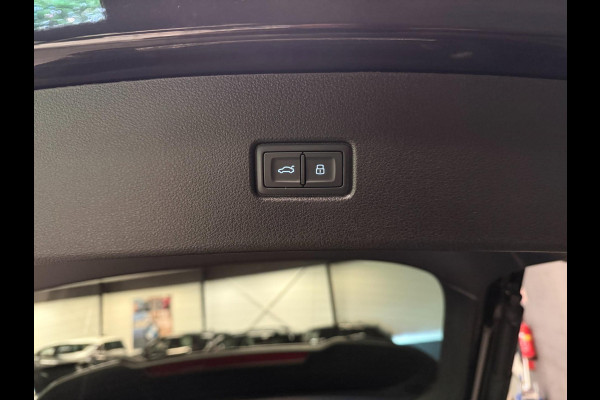 Audi Q5 Sportback 55 TFSI e SQ5 22'' 367PK BLACK-LINE H-UP/B&O/V-COCKPIT/DAB/SFEERVERLICHTING///