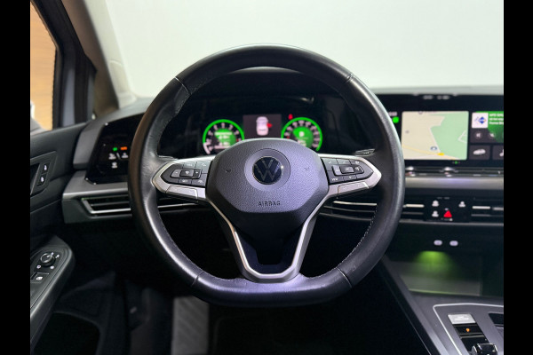 Volkswagen Golf 1.5 eTSI Style | Black Edition | Massagestoel | DAB | 18' inch | Navigatie | Adaptive Cruise | Velours