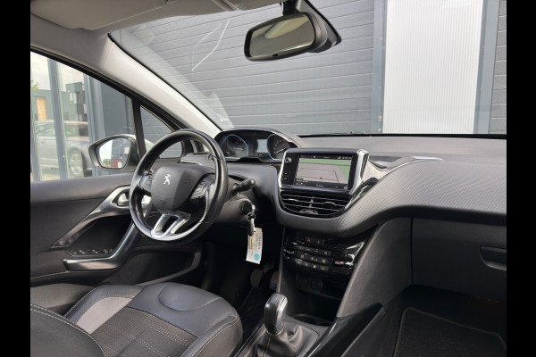 Peugeot 2008 1.2 Allure / Parelmoer / Navi / ACTIE !