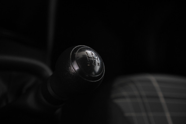 Peugeot 108 1.0 e-VTi Active 5 Deurs HB Audio Airco