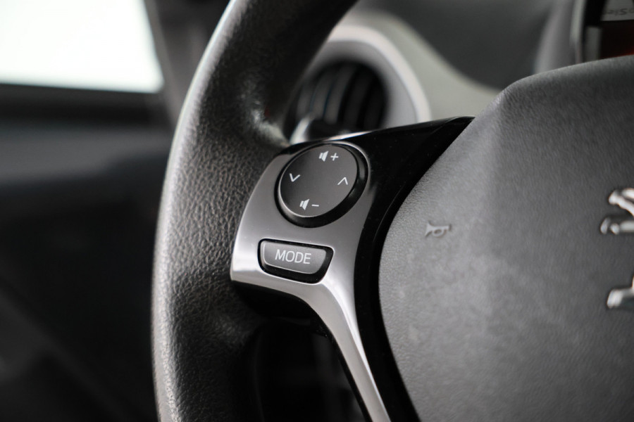 Peugeot 108 1.0 e-VTi Active 5 Deurs HB Audio Airco