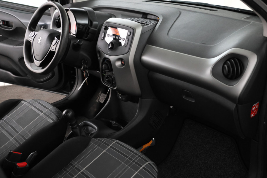 Peugeot 108 1.0 e-VTi Active 5 Deurs HB Audio Airco