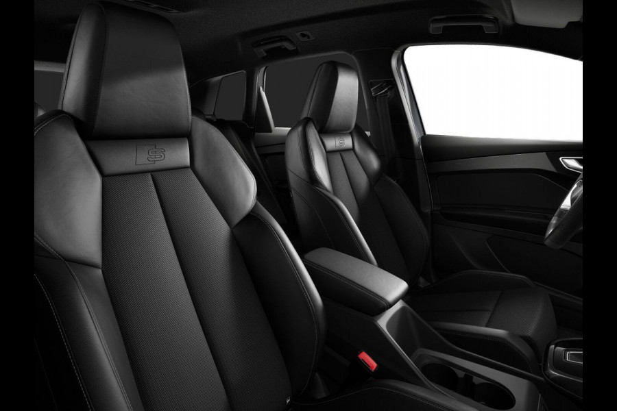 Audi Q4 e-tron 45 S edition Competition e-tron 82 kWh 286 pk | Assistentiepakket plus | Comfortpakket | Ambient lichtpakket | Optiekpakket zwart plus |