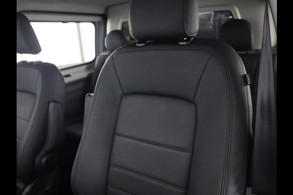 Volkswagen Transporter 2.0 TDI L2H1 30 4MOTION PanAmericana 170Pk Automaat DC Dubbele cabine | Verlengde garantie | Lederen bekleding | Trekhaak | Navigatie |