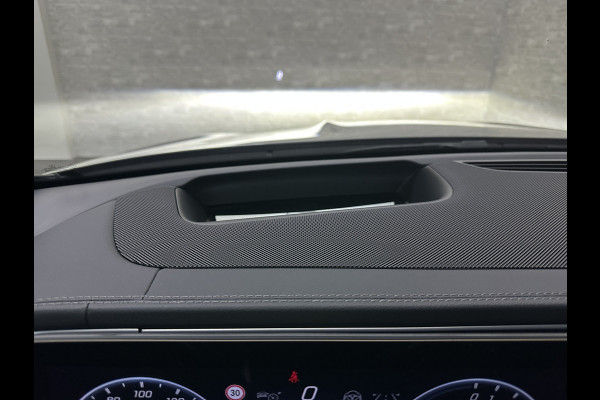 Mercedes-Benz GLE AMG 53 Hybrid 4MATIC+ | Panorama | Massage | Soft-Close | Carbon | ACC | 360 Camera | Stoelventilatie | Head-Up | Burmester | Trekhaak | Stoelverwarming V+A | 4-Zone Clima | AMG Drive-Unit | ISO & Infra-Rood Glas | 22 Inch | Keyless-Go | Memory | Luchtvering | Parfumering | Carplay | Stuurverwarming | Rij assistent pakket + | Bekerhouder Clima | Draadloos Laden |