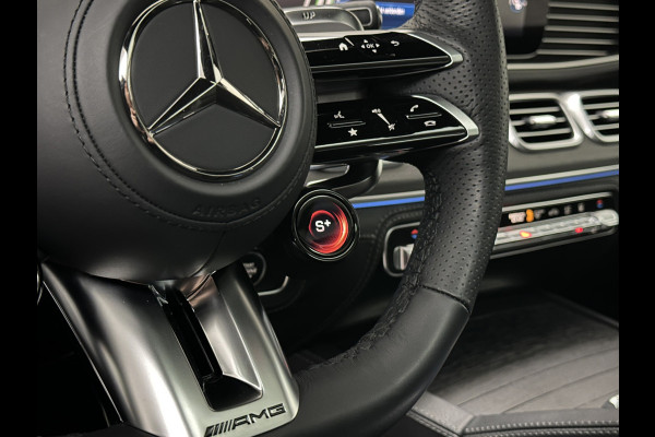 Mercedes-Benz GLE AMG 53 Hybrid 4MATIC+ | Panorama | Massage | Soft-Close | Carbon | ACC | 360 Camera | Stoelventilatie | Head-Up | Burmester | Trekhaak | Stoelverwarming V+A | 4-Zone Clima | AMG Drive-Unit | ISO & Infra-Rood Glas | 22 Inch | Keyless-Go | Memory | Luchtvering | Parfumering | Carplay | Stuurverwarming | Rij assistent pakket + | Bekerhouder Clima | Draadloos Laden |
