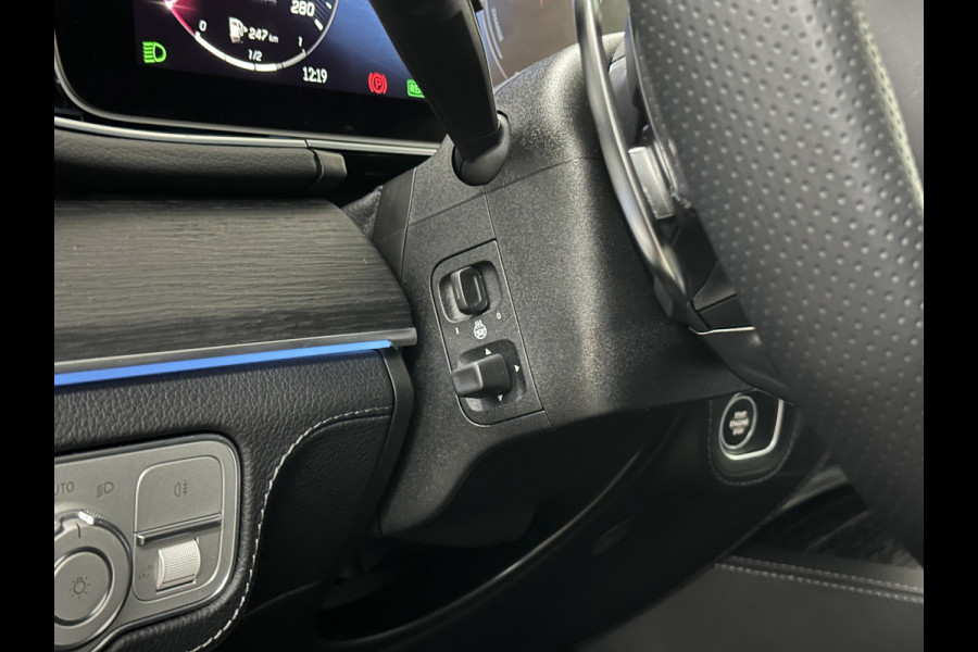Mercedes-Benz GLE AMG 53 Hybrid 4MATIC+ | Panorama | Massage | Soft-Close | Carbon | ACC | 360 Camera | Stoelventilatie | Head-Up | Burmester | Trekhaak | Stoelverwarming V+A | 4-Zone Clima | AMG Drive-Unit | ISO & Infra-Rood Glas | 22 Inch | Keyless-Go | Memory | Luchtvering | Parfumering | Carplay | Stuurverwarming | Rij assistent pakket + | Bekerhouder Clima | Draadloos Laden |