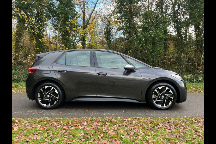Volkswagen ID.3 First 58 kWh | Stoel & Stuur verwarming | Carplay |