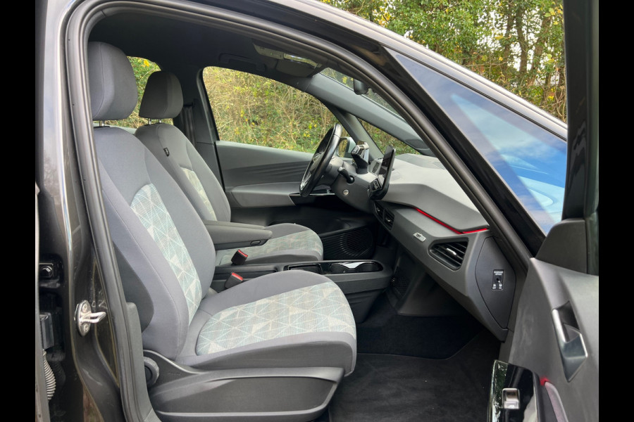 Volkswagen ID.3 First 58 kWh | Stoel & Stuur verwarming | Carplay |