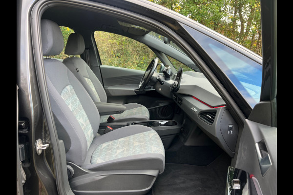 Volkswagen ID.3 First 58 kWh | Stoel & Stuur verwarming | Carplay |