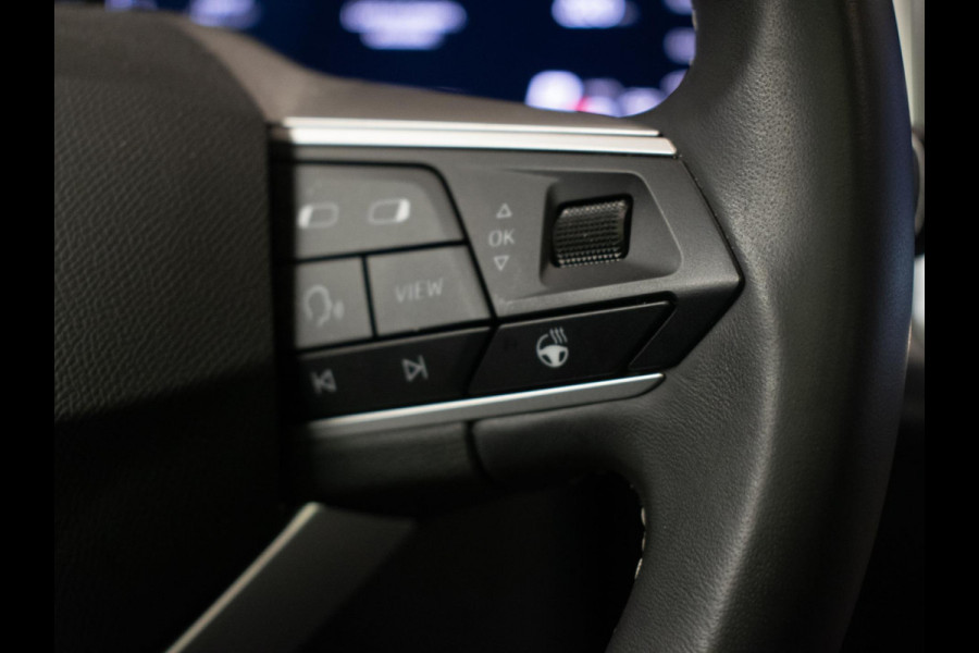 Seat Ateca 1.5 TSI Xperience Business Intense Sport (PANORAMADAK,APPLE CARPLAY,NAVI,CAMERA,DIGITALE COCKPIT,STOELVERWARMING,PDC)