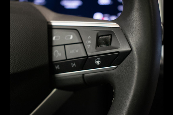 Seat Ateca 1.5 TSI Xperience Business Intense Sport (PANORAMADAK,APPLE CARPLAY,NAVI,CAMERA,DIGITALE COCKPIT,STOELVERWARMING,PDC)