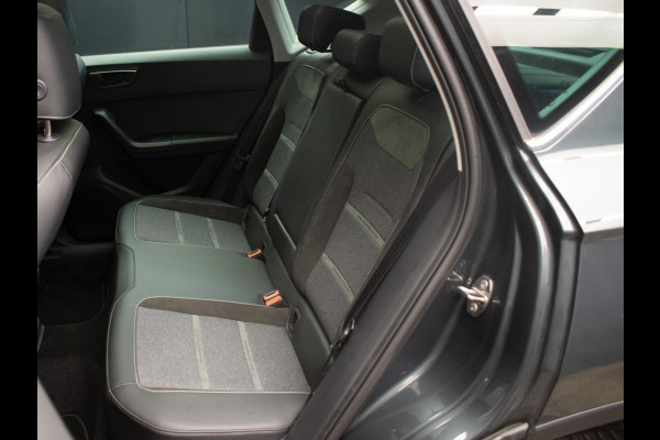 Seat Ateca 1.5 TSI Xperience Business Intense Sport (PANORAMADAK,APPLE CARPLAY,NAVI,CAMERA,DIGITALE COCKPIT,STOELVERWARMING,PDC)