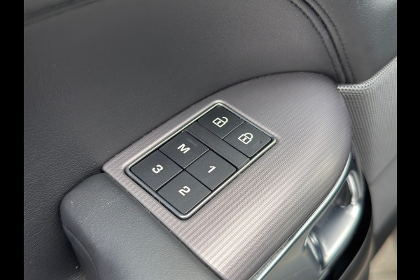 Land Rover Range Rover Sport P400e Autobiography Dynamic / BTW / Luchtvering / 360 Camera / Schuifdak / Black / ACTIE !
