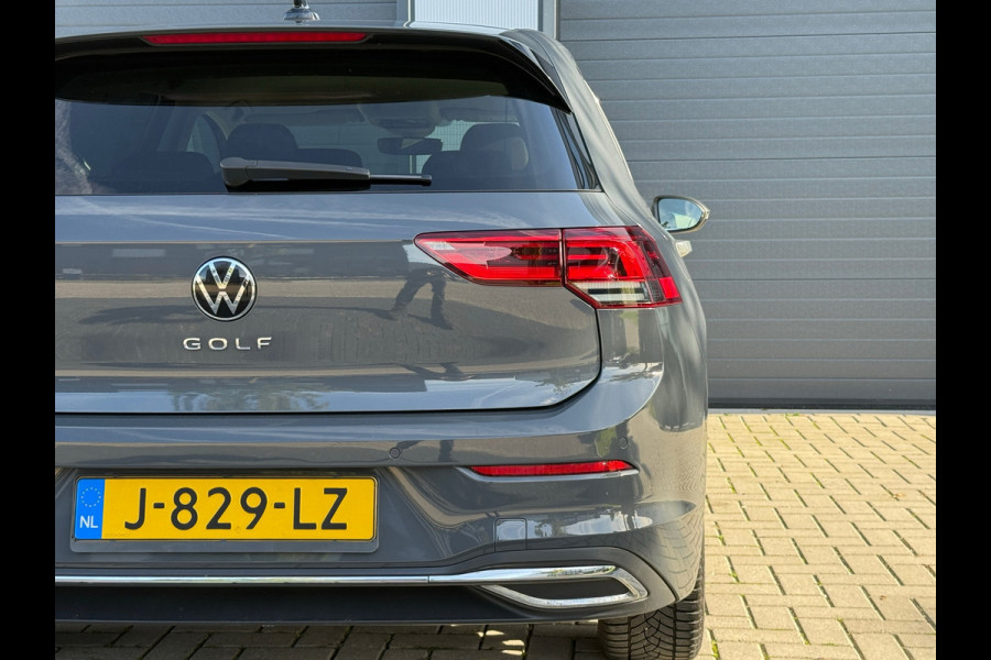 Volkswagen Golf 1.5 TSI Style / Nardo Grey / ACTIE !