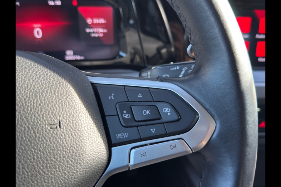 Volkswagen Golf 1.5 TSI Style / Nardo Grey / ACTIE !