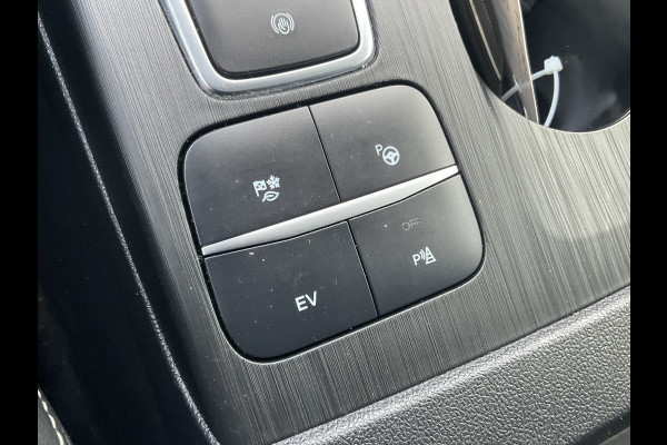 Ford Kuga 2.5 PHEV 264pk Vignale B&O HUD Leer Stoel/Stuurverw Memory Nav/Cam NL-Auto!