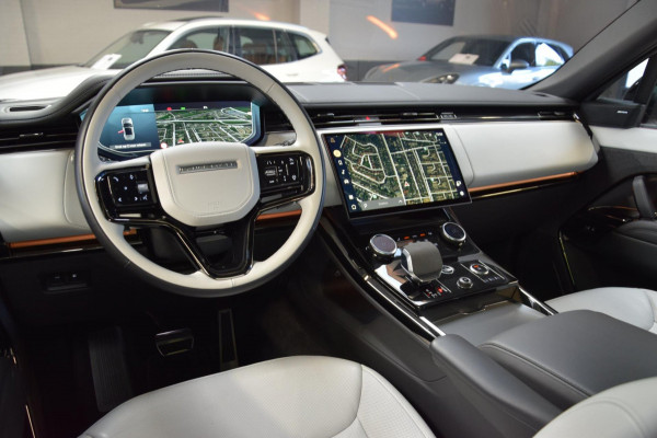 Land Rover Range Rover Sport 3.0 P440e Dynamic SE Navi|Two Tone|Firenze Red|Panoramadak|Org.NL|BTW|23 Inch|Dealer onderhouden