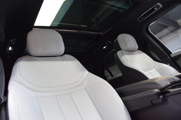 Land Rover Range Rover Sport 3.0 P440e Dynamic SE Navi|Two Tone|Firenze Red|Panoramadak|Org.NL|BTW|23 Inch|Dealer onderhouden