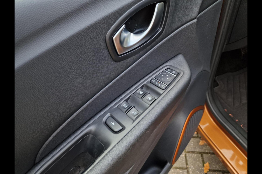 Renault Captur 1.2 TCe Intens|Automaat|Clima|PDC|Camera|Navi|98.326KM|