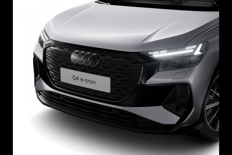 Audi Q4 e-tron 45 S edition Competition e-tron 82 kWh 286 pk | Assistentiepakket plus | Comfortpakket | Ambient lichtpakket | Optiekpakket zwart plus |