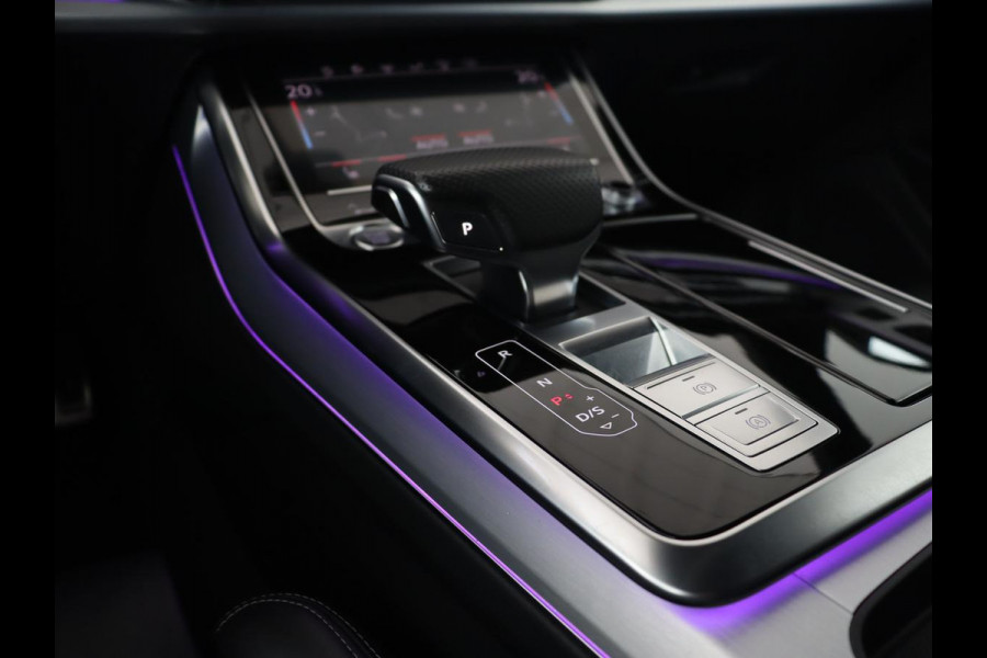 Audi Q8 50 TDI quattro Pro Line S | Panoramadak | Nappaleder | Head-Up | Adaptive cruise | Bang & Olufsen | Matrix LED | 360 Camera | Trekhaak | Stuurverwarming | Side Assist | Keyless | Memory Carplay | Soft-close
