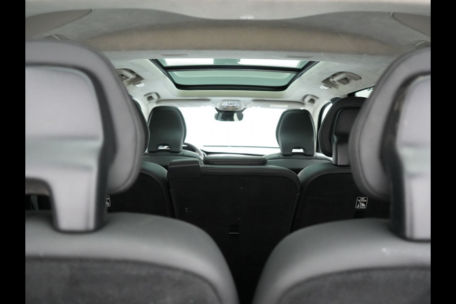 Volvo XC90 T8 Recharge AWD LONG RANGE Ultimate Dark 7 Persoons Plug In Hybrid 456pk Dealer O.H. PHEV | Panodak | Head Up | Adaptive Cruise | Camera | Lederen Sportstoelen Memory & Verwarmd | Google Assistent | Harman & Kardon | Stuur Verwarmd | Apple Carplay | Blis | Keyless | Virtual |