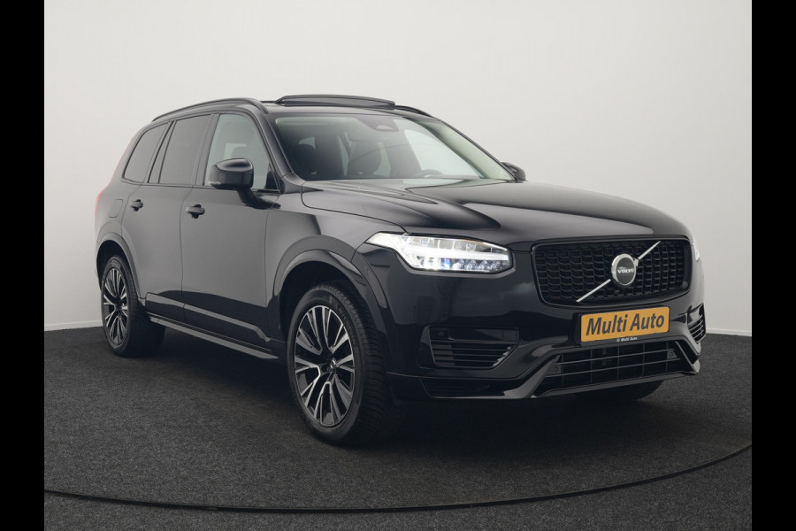 Volvo XC90 T8 Recharge AWD LONG RANGE Ultimate Dark 7 Persoons Plug In Hybrid 456pk Dealer O.H. PHEV | Panodak | Head Up | Adaptive Cruise | Camera | Lederen Sportstoelen Memory & Verwarmd | Google Assistent | Harman & Kardon | Stuur Verwarmd | Apple Carplay | Blis | Keyless | Virtual |