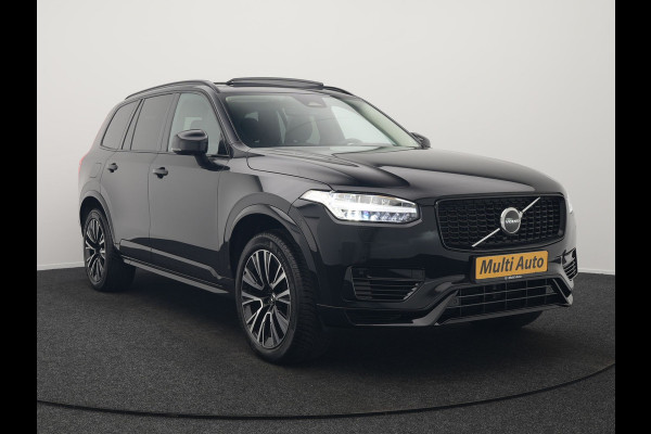 Volvo XC90 T8 Recharge AWD LONG RANGE Ultimate Dark 7 Persoons Plug In Hybrid 456pk Dealer O.H. PHEV | Panodak | Head Up | Adaptive Cruise | Camera | Lederen Sportstoelen Memory & Verwarmd | Google Assistent | Harman & Kardon | Stuur Verwarmd | Apple Carplay | Blis | Keyless | Virtual |