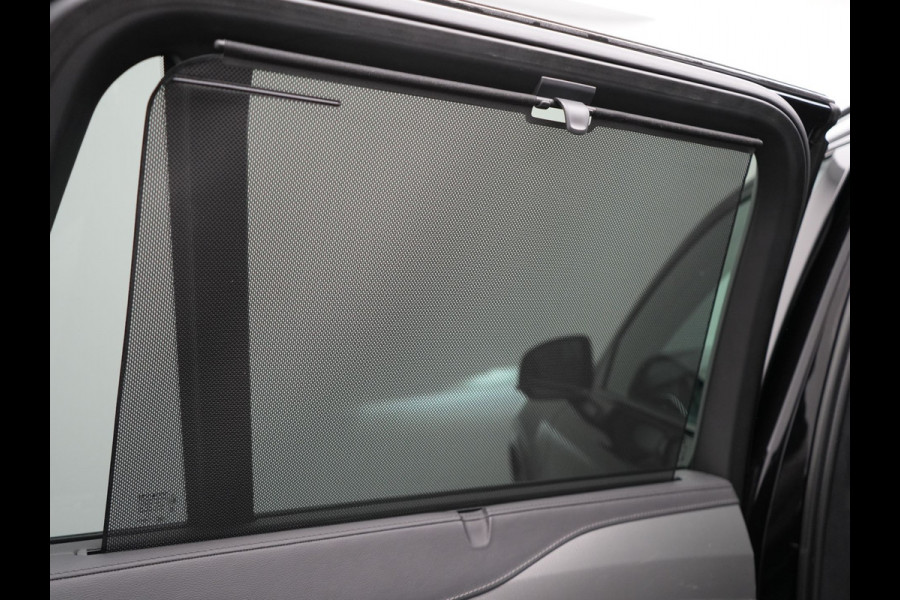 Volvo XC90 T8 Recharge AWD LONG RANGE Ultimate Dark 7 Persoons Plug In Hybrid 456pk Dealer O.H. PHEV | Panodak | Head Up | Adaptive Cruise | Camera | Lederen Sportstoelen Memory & Verwarmd | Google Assistent | Harman & Kardon | Stuur Verwarmd | Apple Carplay | Blis | Keyless | Virtual |