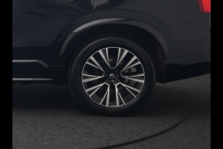 Volvo XC90 T8 Recharge AWD LONG RANGE Ultimate Dark 7 Persoons Plug In Hybrid 456pk Dealer O.H. PHEV | Panodak | Head Up | Adaptive Cruise | Camera | Lederen Sportstoelen Memory & Verwarmd | Google Assistent | Harman & Kardon | Stuur Verwarmd | Apple Carplay | Blis | Keyless | Virtual |