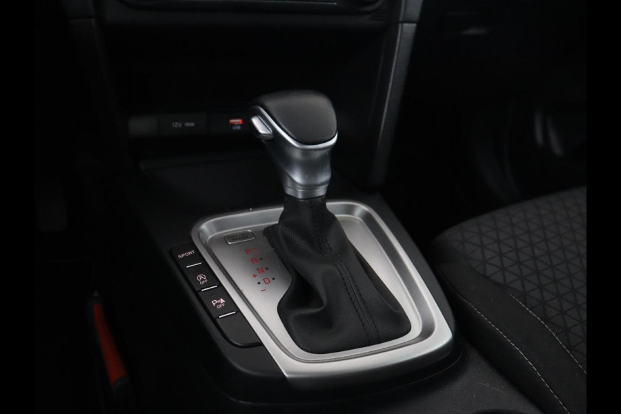 Kia Ceed 1.4 T-GDi DynamicLine | Automaat | Camera | Trekhaak | Carplay | Navigatie | Climate control | DAB | Cruise control | Parkeerhulp