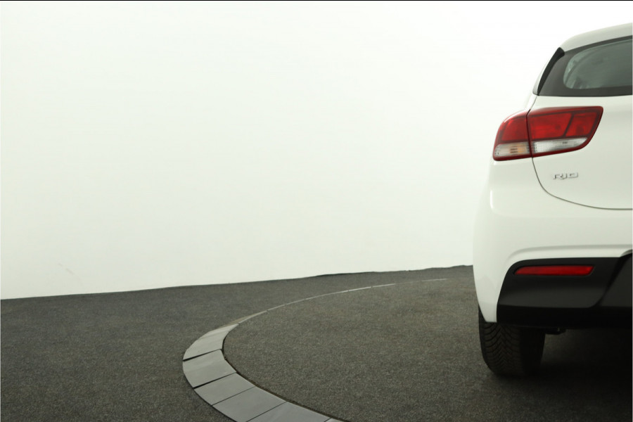 Kia Rio 1.0 T-GDi MHEV DynamicLine Airco - Apple Carplay/Android Auto - Cruise Control - Bluetooth - Fabrieksgarantie tot 02-2030
