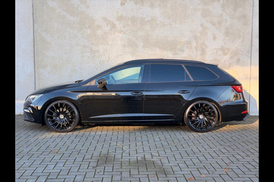 Seat Leon ST FR 2.0 TSI DSG Pano Beats KW V3 19'' Virtual Trekhaak