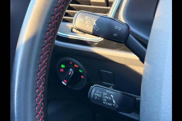 Seat Leon ST FR 2.0 TSI DSG Pano Beats KW V3 19'' Virtual Trekhaak