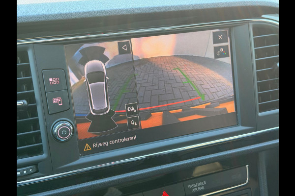 Seat Leon ST FR 2.0 TSI DSG Pano Beats KW V3 19'' Virtual Trekhaak