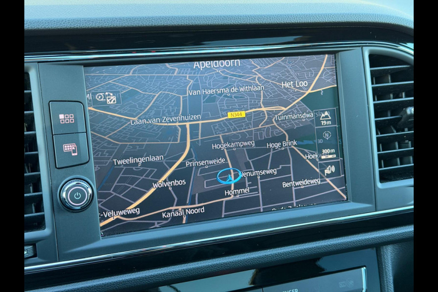 Seat Leon ST FR 2.0 TSI DSG Pano Beats KW V3 19'' Virtual Trekhaak